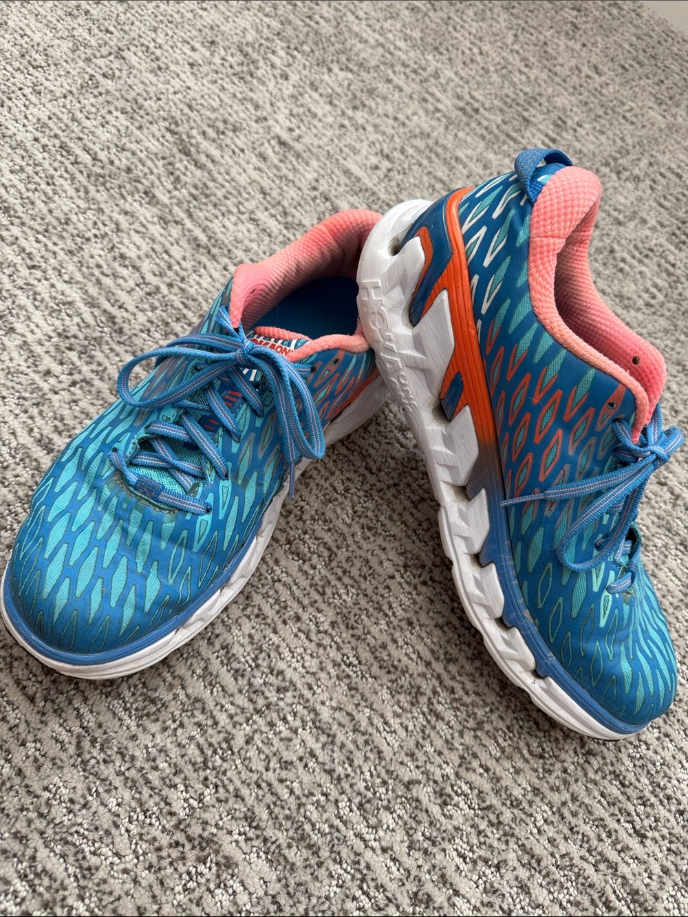 Hoka One One Women’s Teal Blue and Coral Athletic Sneakers - Size 9